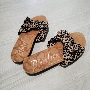 Blowfish Leopard Print Slides